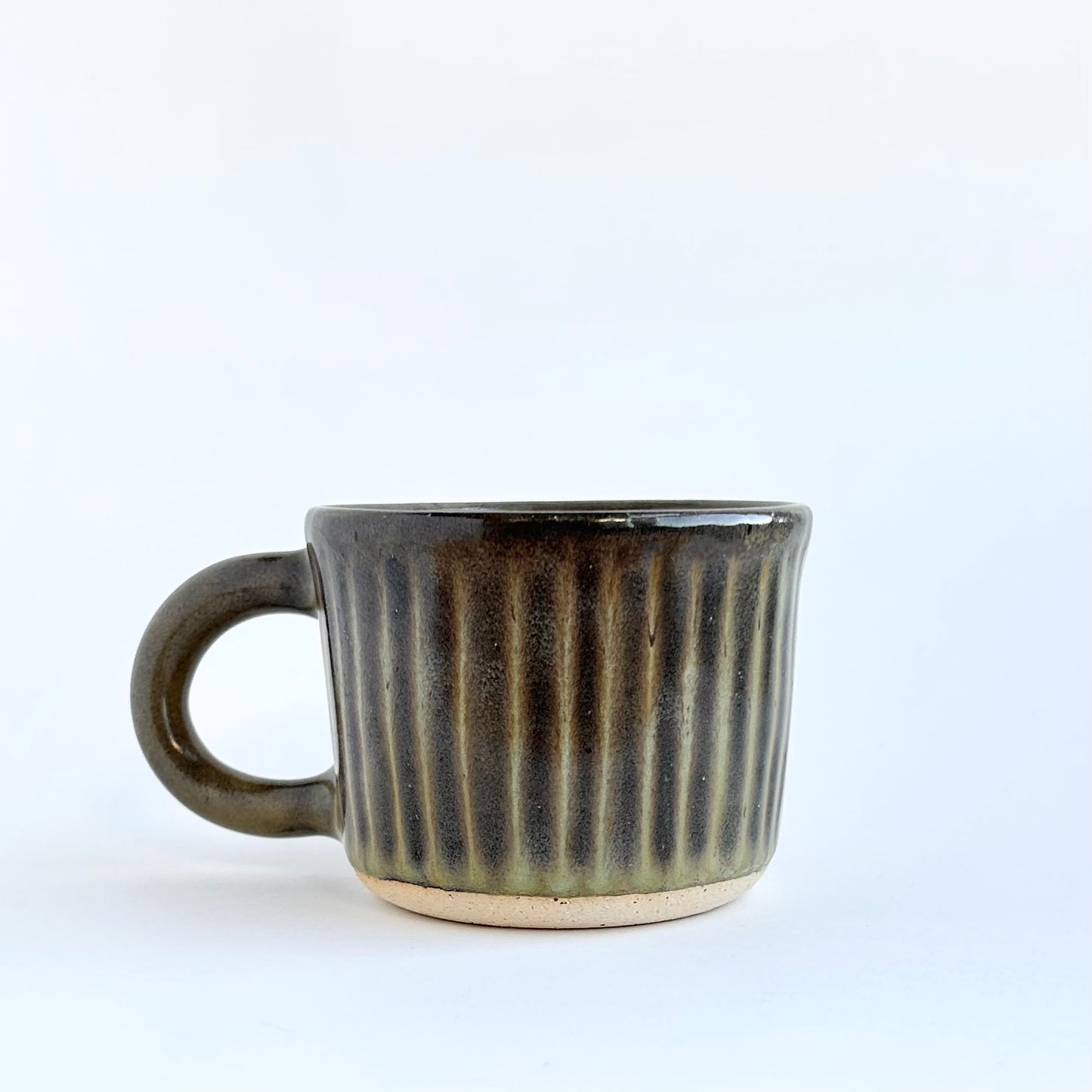 black + swamp green ridge mug