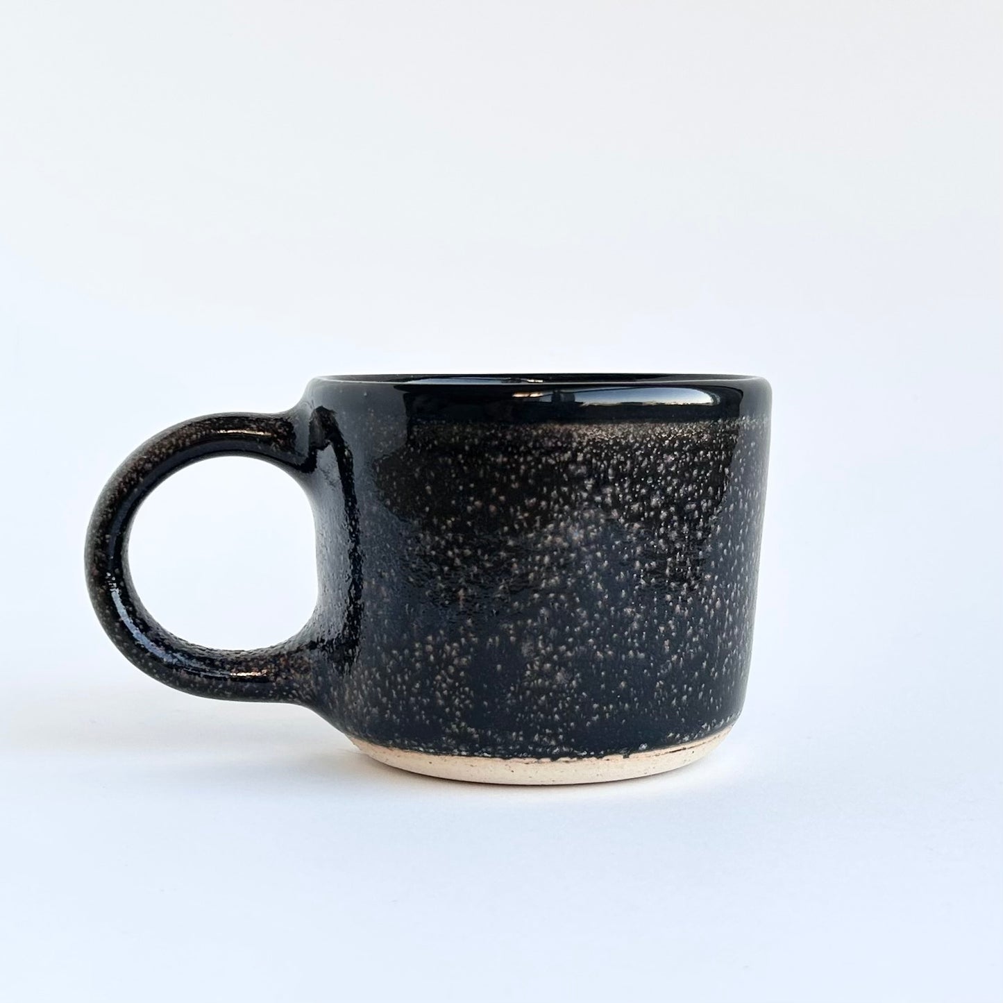 black spiral mug